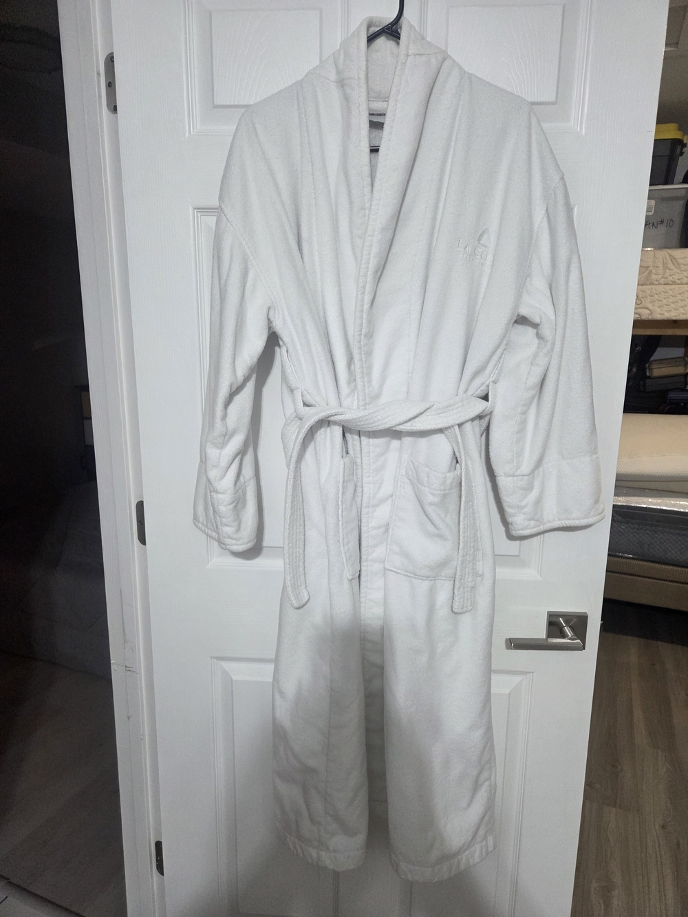 La Costa Spa Boca Terry White Plush Bathrobe with Belt, One Size Fits All,Unisex